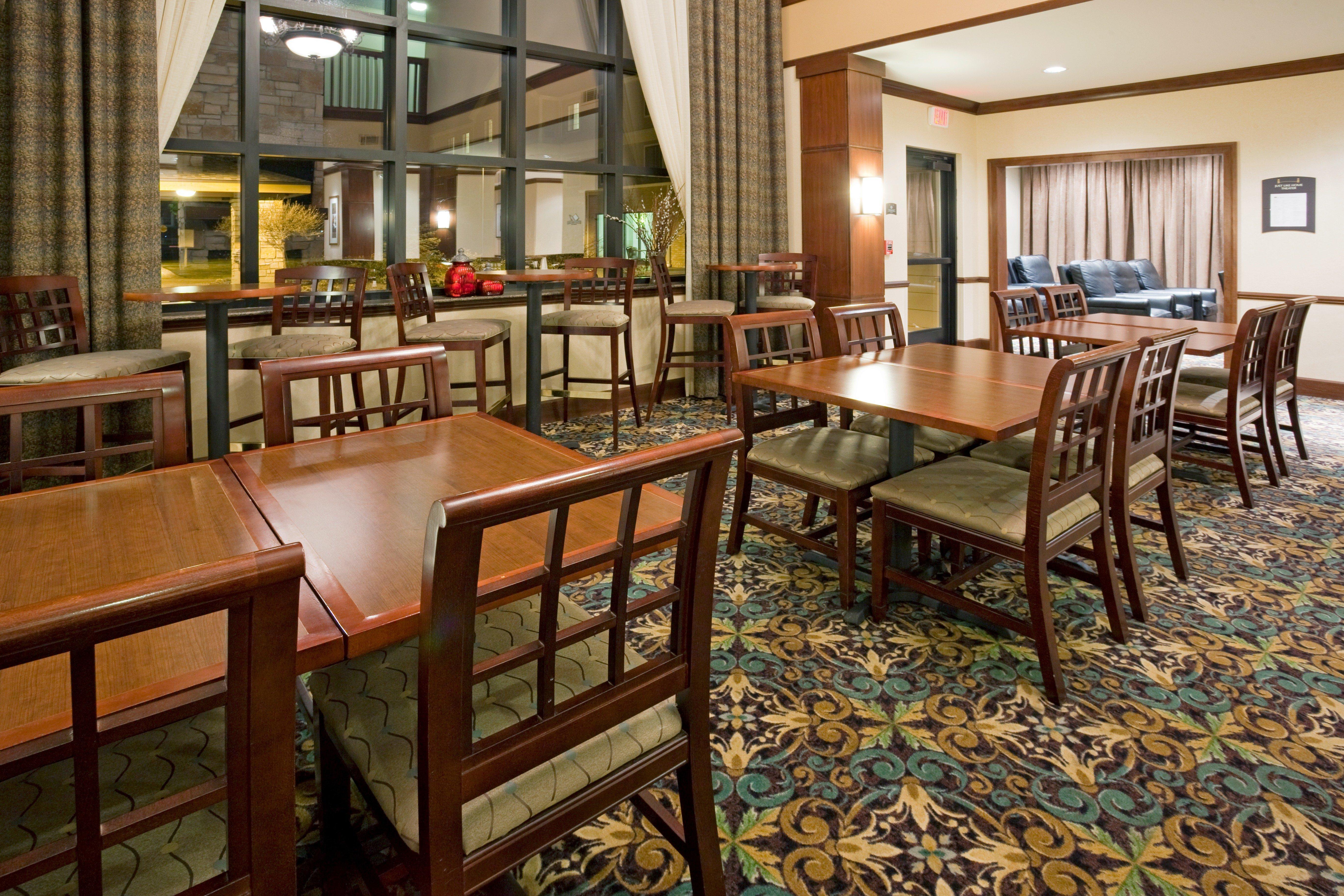 Staybridge Suites Milwaukee West-Oconomowoc By Ihg Dış mekan fotoğraf