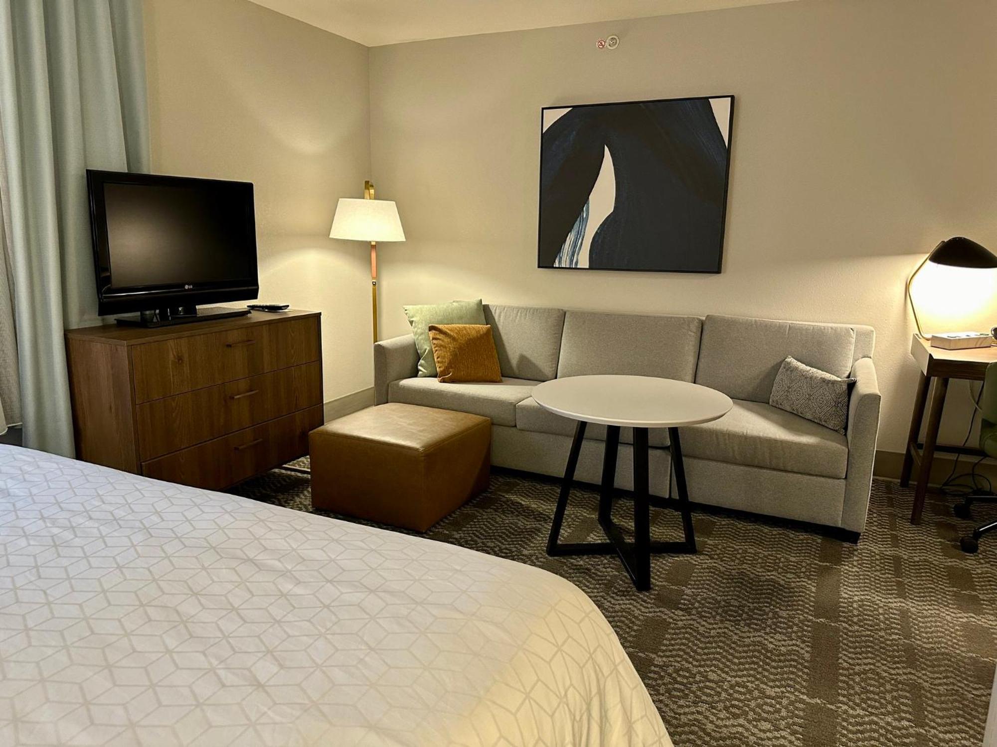Staybridge Suites Milwaukee West-Oconomowoc By Ihg Dış mekan fotoğraf