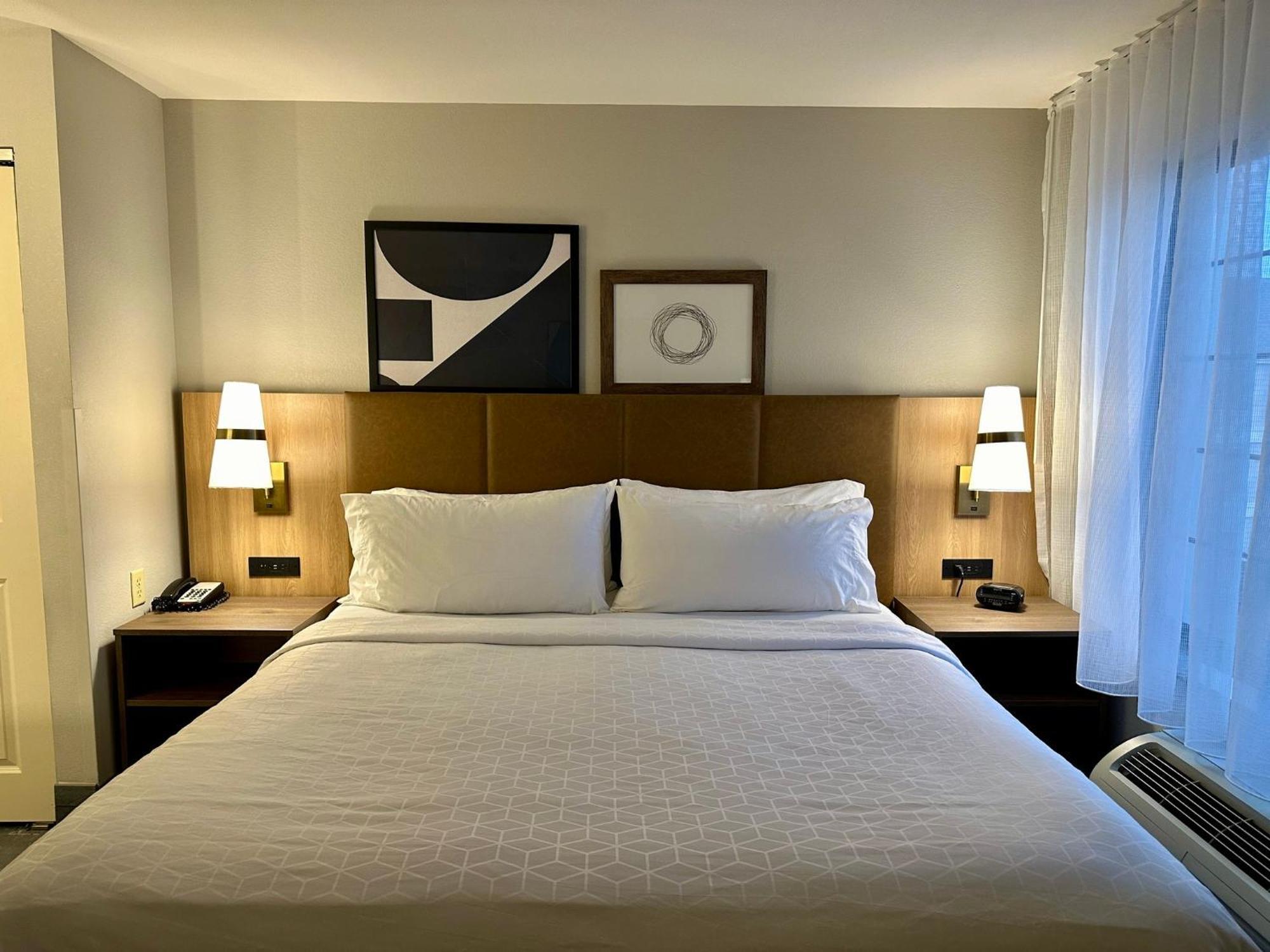 Staybridge Suites Milwaukee West-Oconomowoc By Ihg Dış mekan fotoğraf